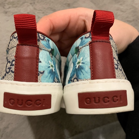 SOLD! ✨GUCCI Supreme Bloom Slip On Sneakers - Picture 6 of 6